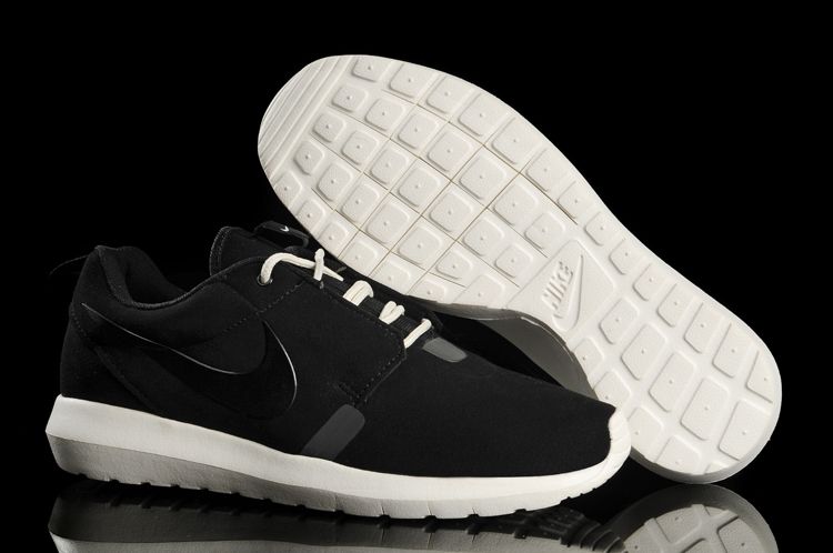 Nike Rosherun Nm 3m Fur Blanc Noir Nouvelles Chaussures
